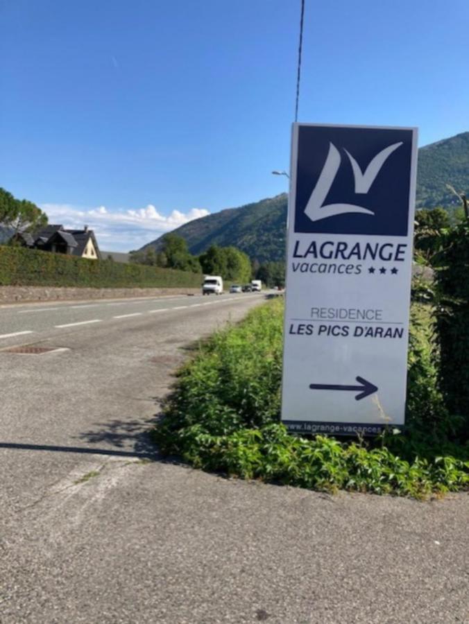 Appartement Tres Agreable Dans Belle Residence, Classe 3 Etoiles Par Le Comite Departementale Du Tourisme En Haute Garonne Bagnères-de-Luchon Kültér fotó