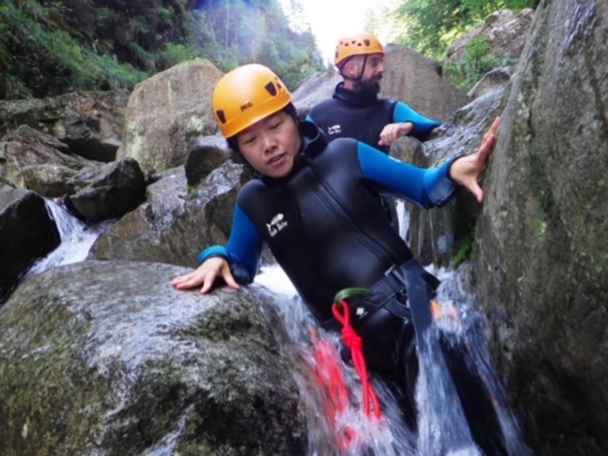 Appartement Tres Agreable Dans Belle Residence, Classe 3 Etoiles Par Le Comite Departementale Du Tourisme En Haute Garonne Bagnères-de-Luchon Kültér fotó